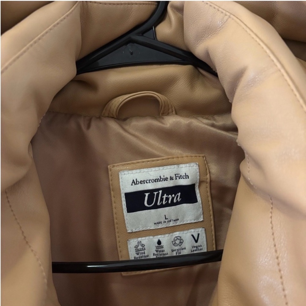 Abercrombie & Fitch Ultra Jacket Vegan Leather - Picture 3 of 4